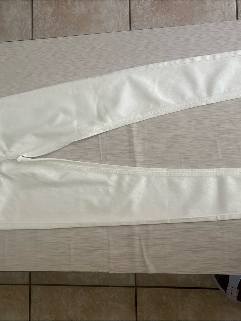 BAMBOO Women’s Skinny Jeans in White